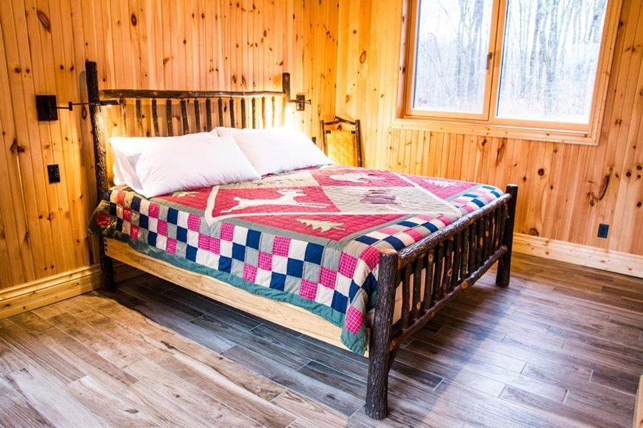 Kenauk Nature Hotel Montebello Eksteriør billede